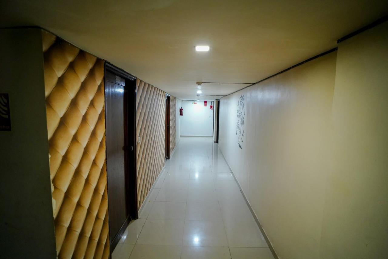 Hotel Seven 아흐메다바드 외부 사진